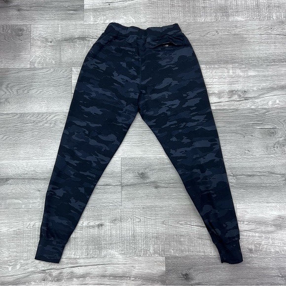 Alphalete Joggers - Picture 4 of 4